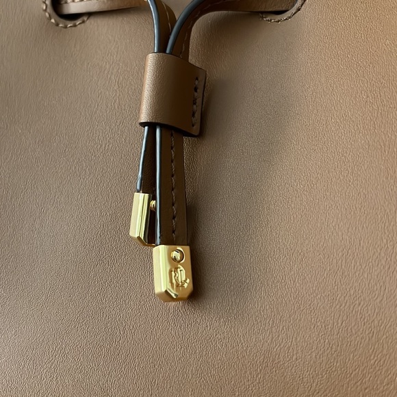 Lauren by Ralph Lauren Tan Bucket Bag - Picture 3 of 7